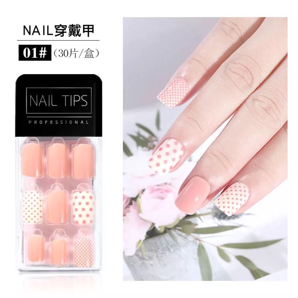 30 Piece Press on Nails-Polka Dot